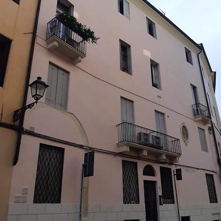 Mini Contra' Dei Servi - Vicenza Exterior foto