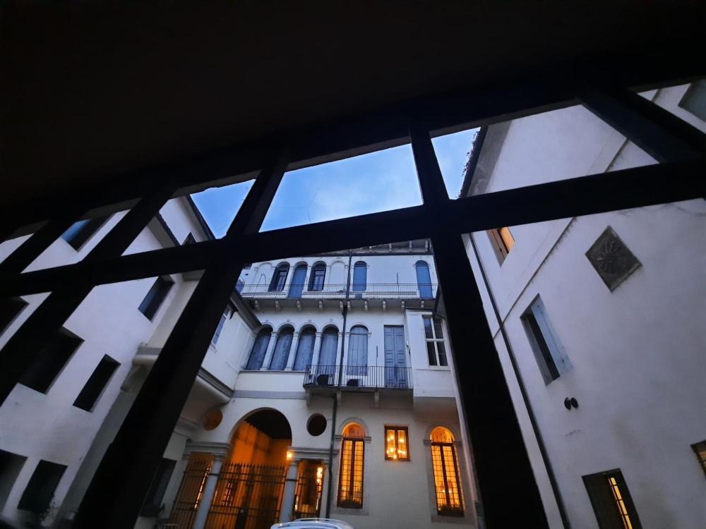 Mini Contra' Dei Servi - Vicenza Exterior foto
